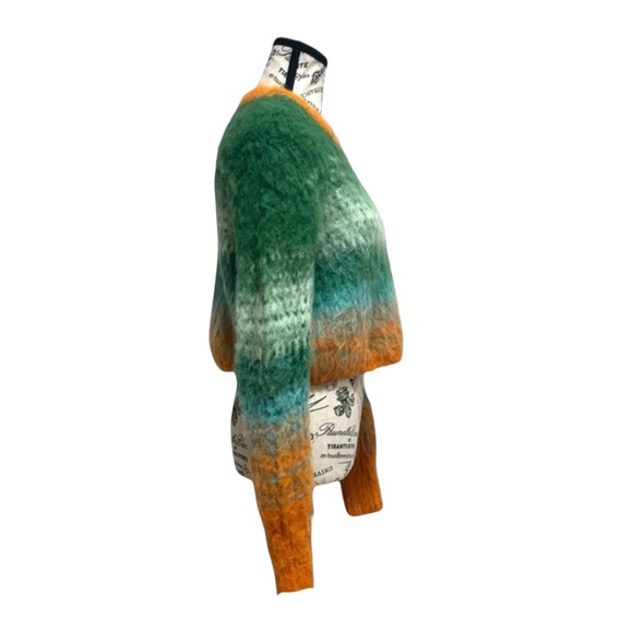 Zara Women’s Alpaca Crewneck Sweater. Small - Picture 4 of 10